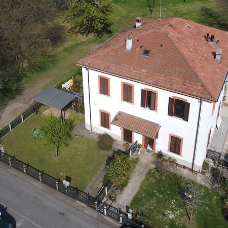 Crespi D'Adda A "Colori" Villa Capriate San Gervasio Exterior foto