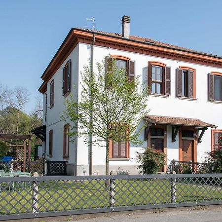 Crespi D'Adda A "Colori" Villa Capriate San Gervasio Exterior foto