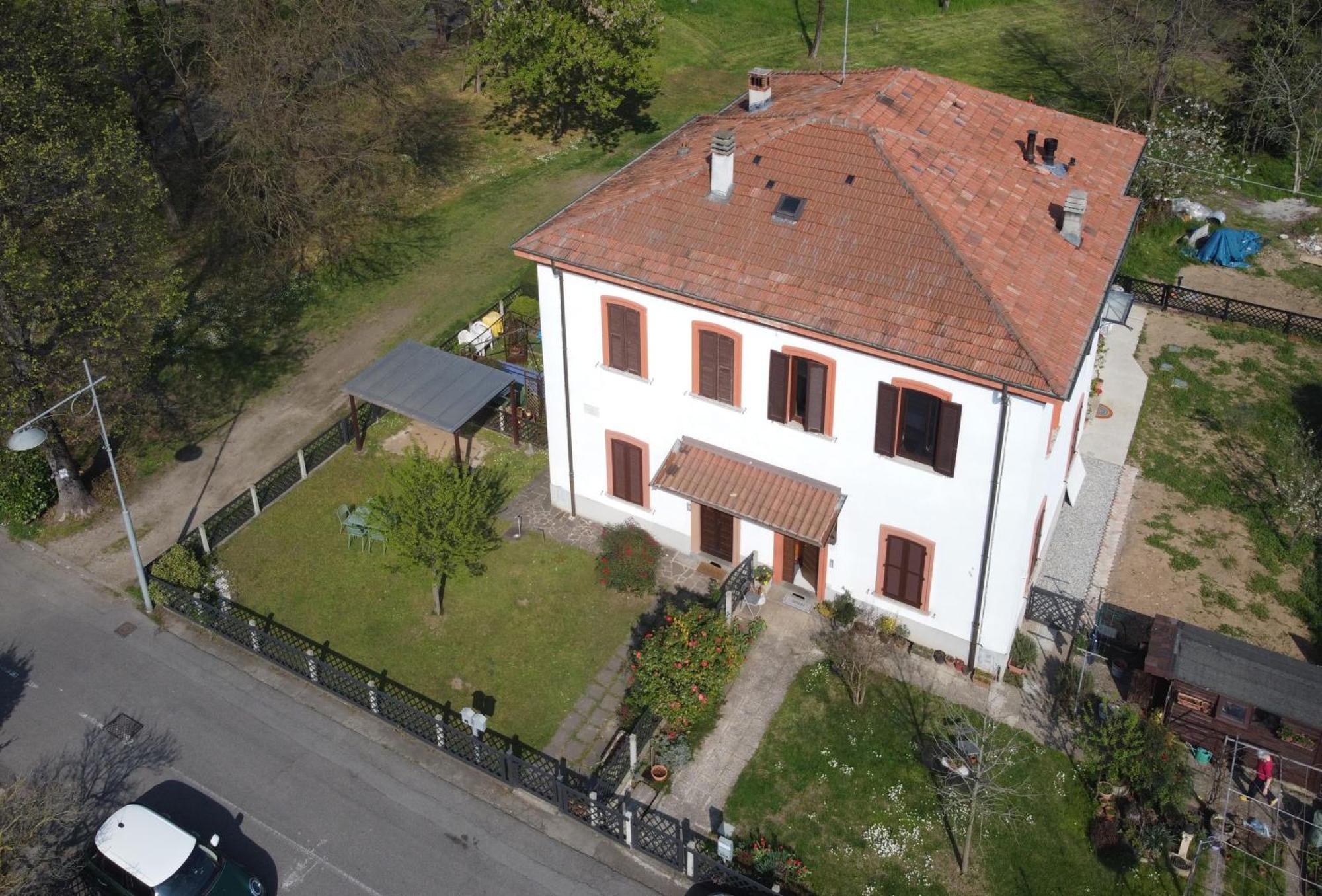 Crespi D'Adda A "Colori" Villa Capriate San Gervasio Exterior foto